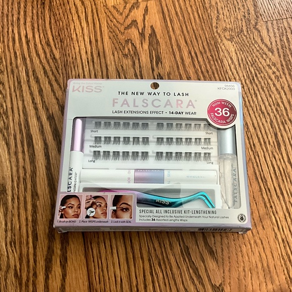 New Sealed Kiss Falscara Lash Extensions Kit - Picture 1 of 3